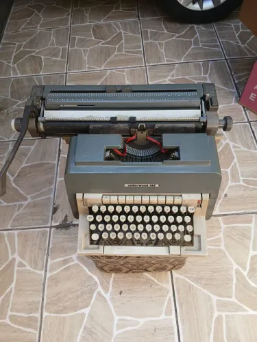 Máquina de Datilografia