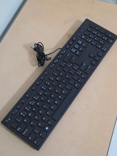 Teclado de escritório DELL completamente funcional com fio