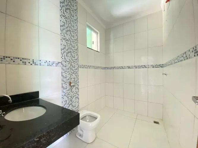 Casa para venda possui 110 metros quadrados com 3 quartos em Centro - Niquelândia - Goiás