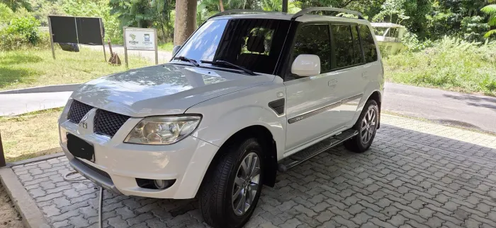 Mitsubishi Pajero TR4 2.0 Flex 16V 4X2 Aut. 2015