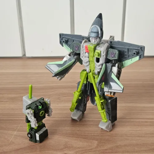TRANSFORMERS ARMADA THRUST & INFERNO (USADO)