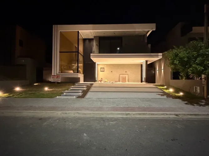 Casa urbanova alto padrão