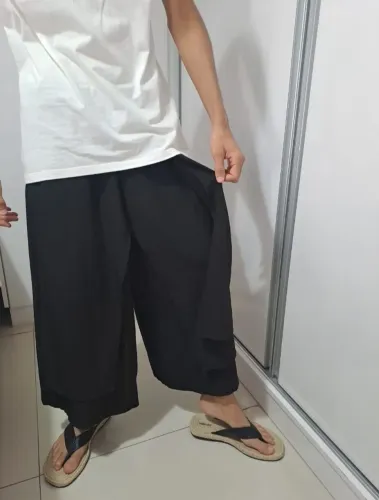 Calça estilo samurai cor preta