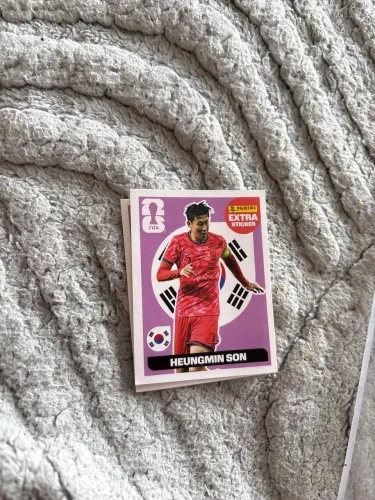 Figurinha da copa 2026 - extra sticker - Heungmin Son - roxa
