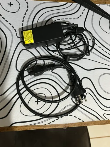 Carregador/fonte para notebook Acer modelo PA-1450-26 45W (19V 2.37A)