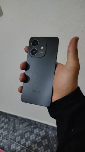 Celular Oppo a60 