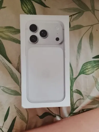 iPhone 17 Pro 256GB ? 93% Bateria ? Impecável ? Caixa única dona