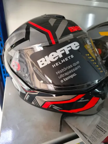 Capacete bieffee