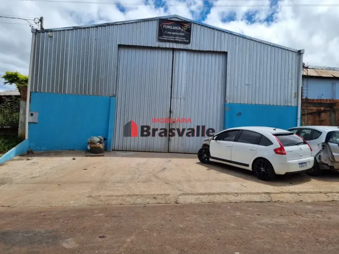 Barracão a venda no bairro Cascavel Velho