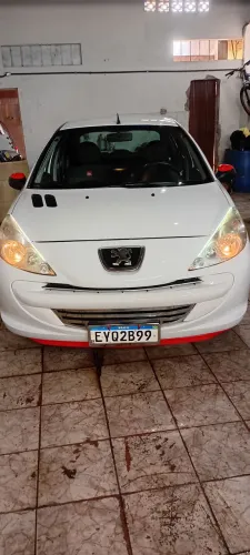 Peugeot 207 XR 1.4 Flex 8V 5P 2012