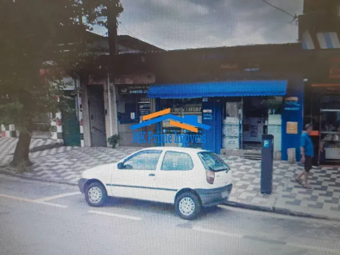 Prédio Comercial, em Avenida de Grande Movimento.