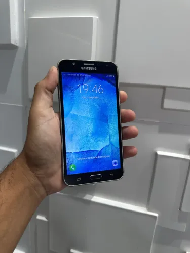 Samsung Galaxy J7