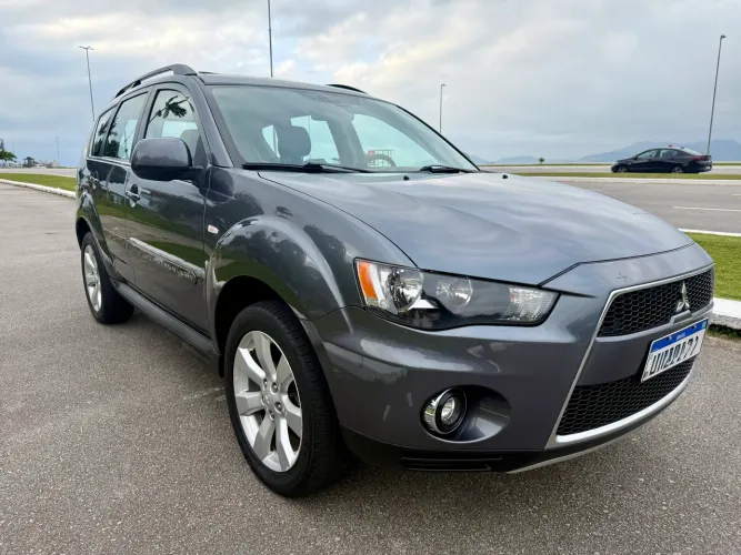 Mitsubishi Outlander 3.0/ GT 3.0 V6 Aut. 2012
