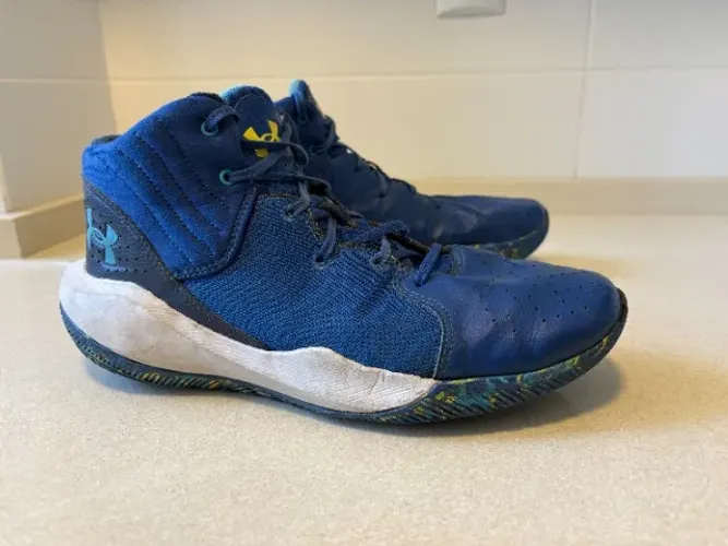 Tênis Under Armour Jet 21 - Tam. 43 (11 Us)