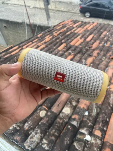JBL go3