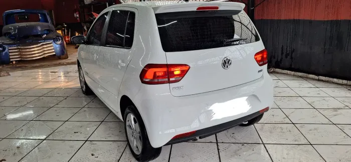 Volkswagen Fox Comfortline 1.6 Flex 8V 5P 2018