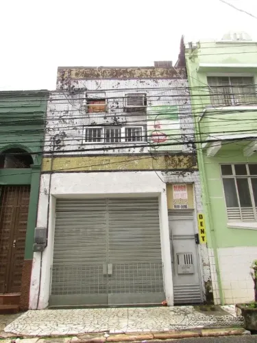 ÓTIMA SALA COMERCIAL NOS ALTOS! EXCELENTE LOCALIZAÇÃO!