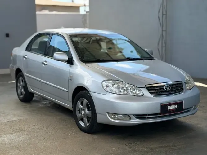 Toyota Corolla XLI 1.6 16V 110cv Aut. 2005