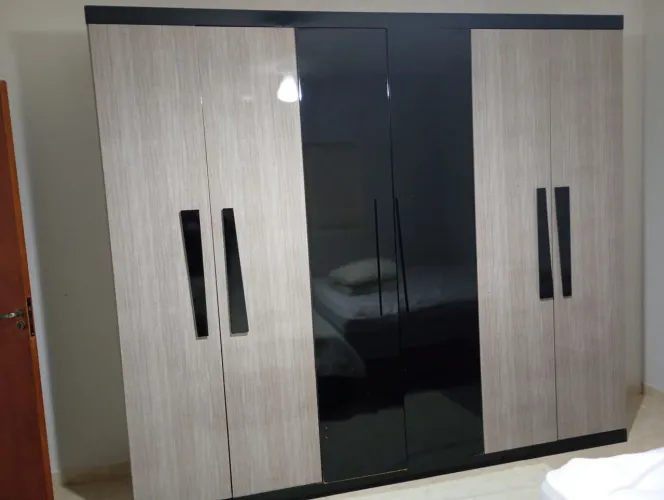 Guarda roupa casal 2,73 de largura  2,40 de altura