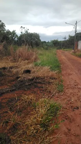 LOTE A PRAZO, NO JARDIM INAPOLIS