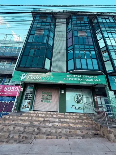 Aluga-se apartamento no Paranoá.