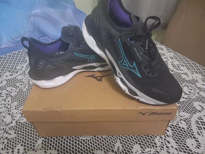 Tênis mizuno original 
