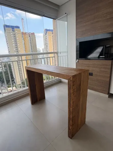 Conjunto Mesa de Madeira , Aparador e banco