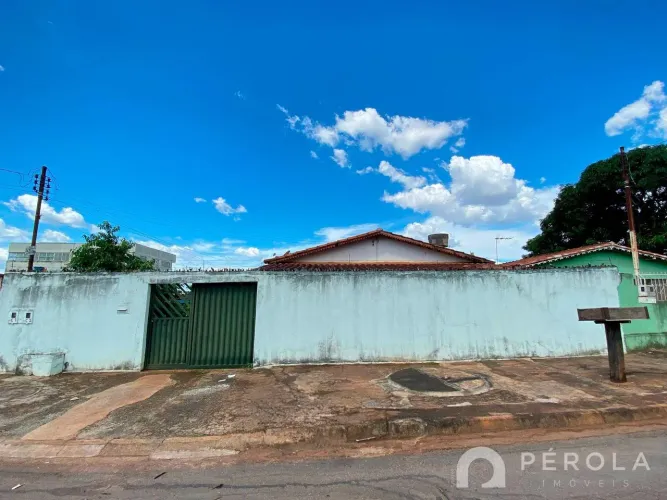 Casa em Setor Santos Dumont - Goiânia