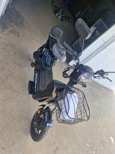 Bicicleta Elétrica Wehawk Basket Wx-03 500W com Bateria 48V Preta
