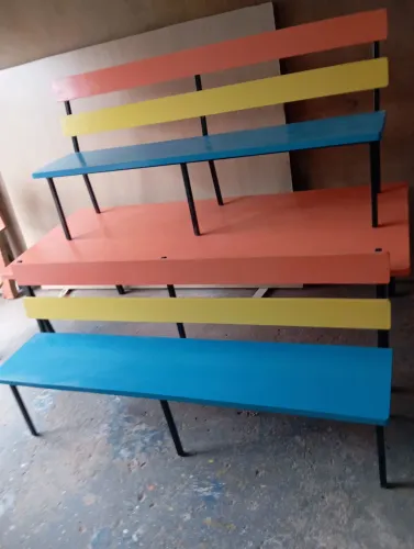 Mesa com bancos infantil para refeitório 