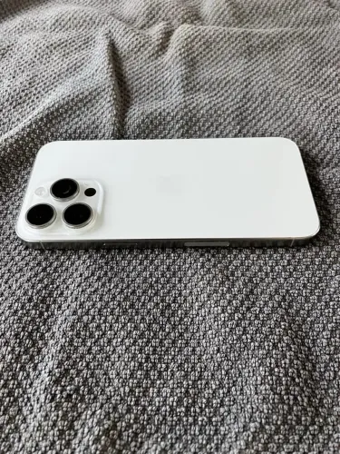iPhone 15 Pro Max White 256gb