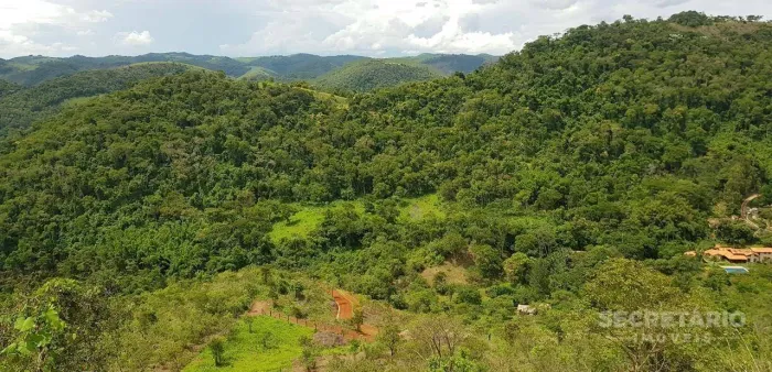 Terreno à venda, 36000 m² por R$ 890.000,00 - Pedro do Rio - Petrópolis/RJ