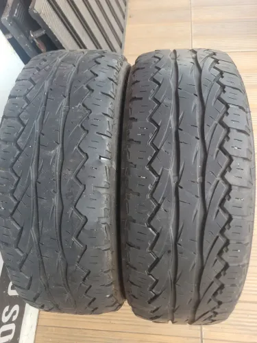 Vende-se 2 pneus estado de novo