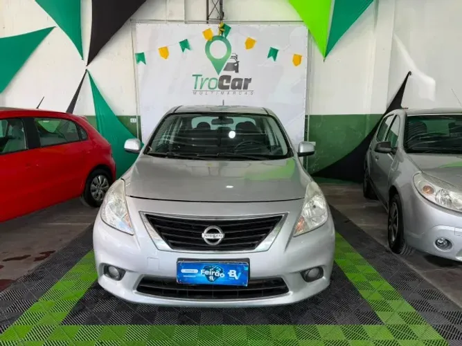 Nissan Versa SL 1.6 16V Flex Fuel 4P Mec. 2013