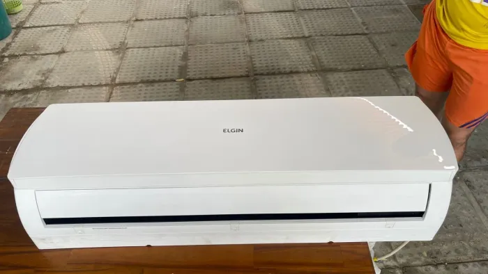 Ar-condicionado ELGIN split 24 mil BTUs 