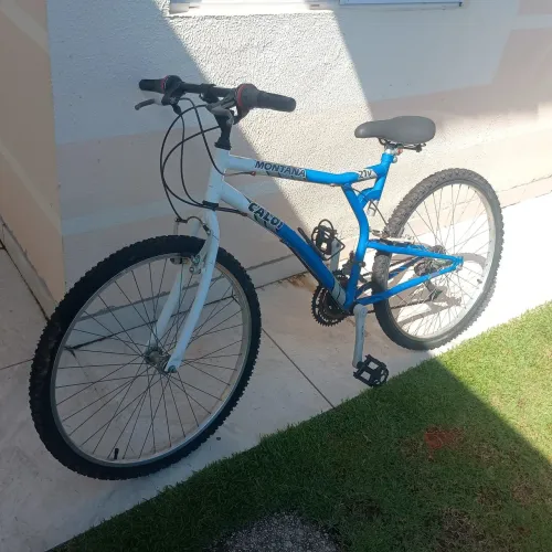 Vendo Bicicleta Caloi 21 marchas - aro 26.