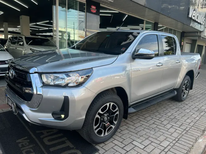 Toyota Hilux CD SRV 4X4 2.8 TDI Diesel Aut. 2022