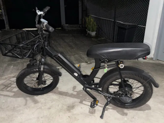 Bike Elétrica LEVE Cruiser - USADA POUCAS VEZES