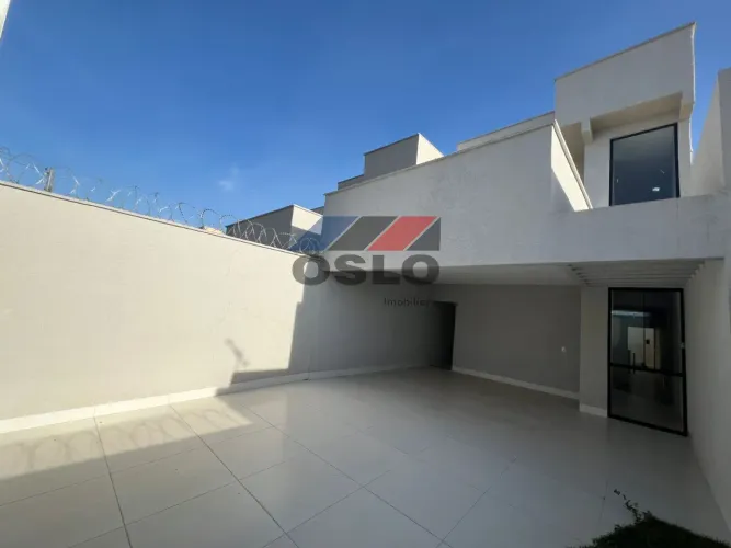 SOBRADO COM 03 QUARTOS, SENDO OS 03 SUÍTES, LOCALIZADA NO MOINHO DOS VENTOS, GOIÂNIA - GO