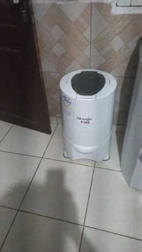 VENDE-SE ESSA CENTRÍFUGA 