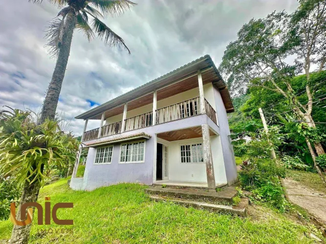 Casa com 4 dormitórios à venda, 210 m² por R$ 600.000,00 - Centro - Guapimirim/RJ