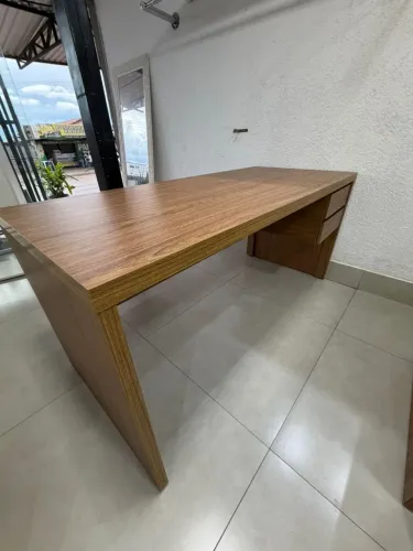 Mesa escritório 100%MDF 160x70x77 NOVA!