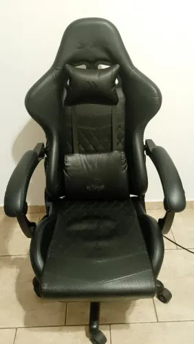 CADEIRA GAMER - IMPECÁVEL COMO NOVA