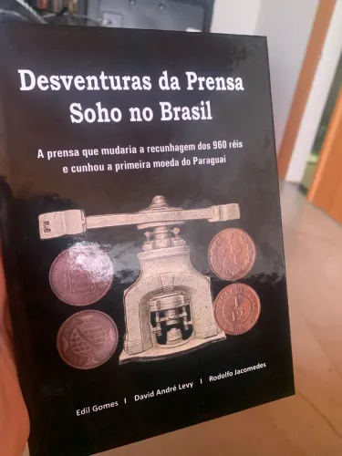 Livro Desventuras Prensa Soho