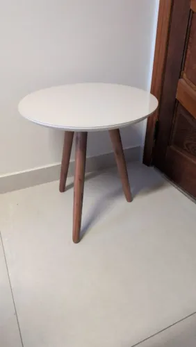 Mesa tampo de vidro laqueado
