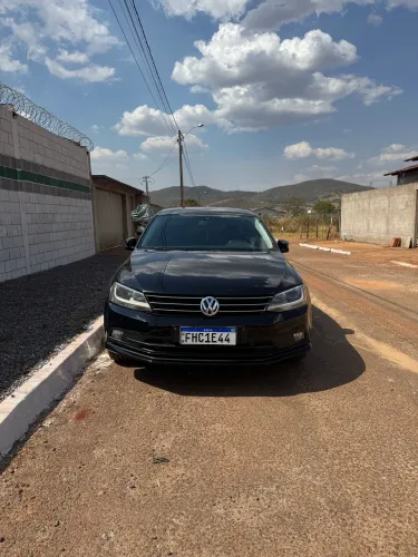 Volkswagen Jetta Comfortline 1.4 TSI 16V 4P Aut. 2016