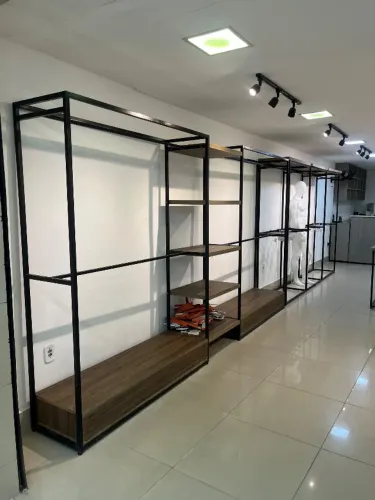 Araras em metalon 