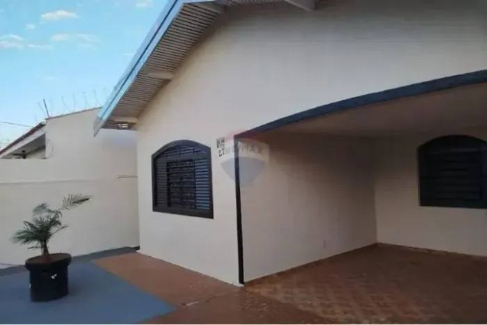 Vendo casa em marcilio de Noronha viana