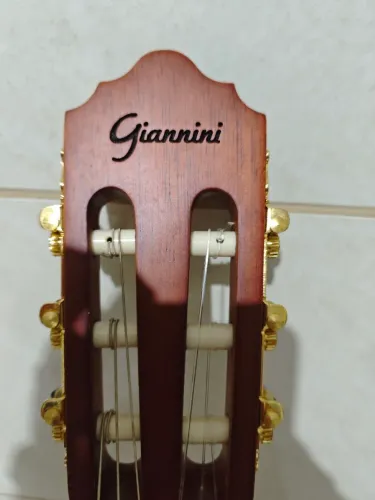 Violão Giannini elétrico nylon