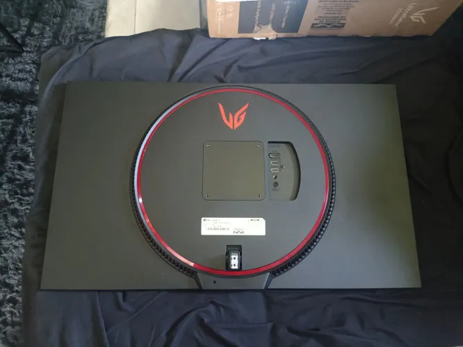 MONITOR 32 LG ULTRAGEAR 180HZ